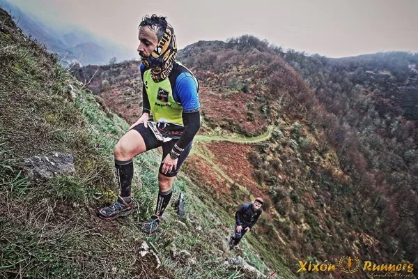 TRAIL RUNNING